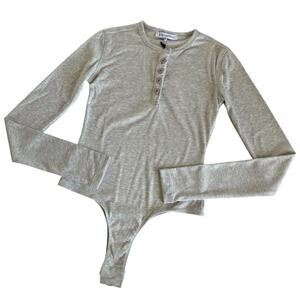 WeWoreWhat Crew Neck Henley Ribbed Bodysuit Heather Gray Long Sleeve Size XS NWT